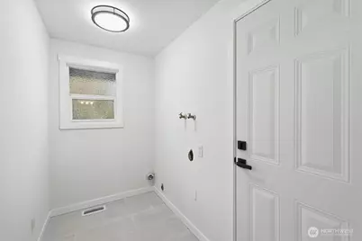 5301 76th Place NE, Marysville, WA 98270 - Photo 27