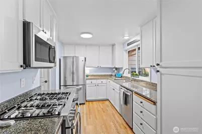 16305 44th Street Ct E, Lake Tapps, WA 98391 - Photo 11