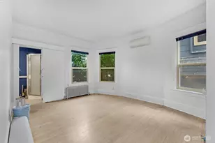 708 Warren Ave N, Seattle, WA 98109 - Photo 11