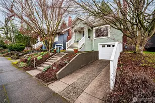 6056 25th Ave NE, Seattle, WA 98115 - Photo 3