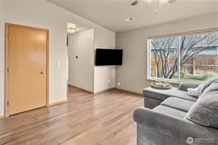 405 E Kristen Ave, Ellensburg, WA 98926 - Photo 3