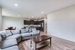 18806 106th Ave Ct E, Puyallup, WA 98374 - Photo 7