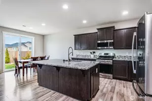 18806 106th Ave Ct E, Puyallup, WA 98374 - Photo 13