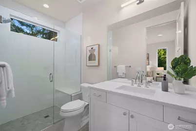 7010 NE 134th Street, Kirkland, WA 98034 - Photo 21