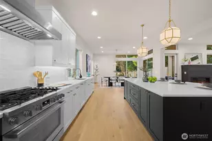 7010 NE 134th St, Kirkland, WA 98034 - Photo 7