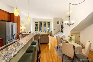 61 Pine St, Edmonds, WA 98020 - Photo 3