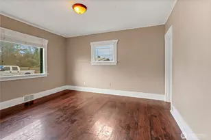 205 E 64th St, Tacoma, WA 98404 - Photo 15