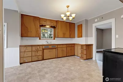 205 E 64th Street, Tacoma, WA 98404 - Photo 11