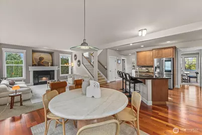 7320 111th Place SE, Newcastle, WA 98056 - Photo 9