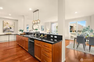 1937 18th Ave NE, Issaquah, WA 98029 - Photo 3