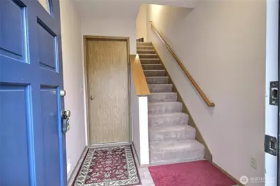 10233 NE 129th Lane #8, Kirkland, WA 98034 - Photo 17