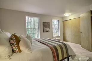 10233 NE 129th Ln, Kirkland, WA 98034 - Photo 13