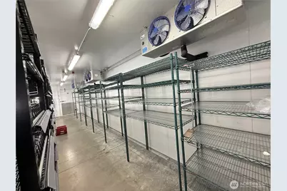 2021 Freeway Drive, Mount Vernon, WA 98273 - Photo 13