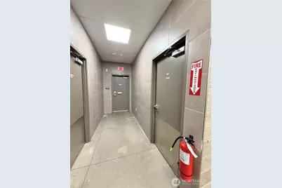 2021 Freeway Drive, Mount Vernon, WA 98273 - Photo 7