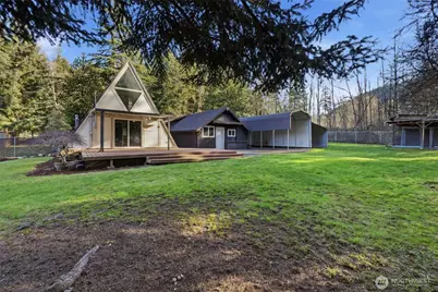 2077 Little Mountain Road, Mount Vernon, WA 98274 - Photo 25