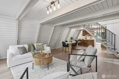 2077 Little Mountain Road, Mount Vernon, WA 98274 - Photo 11