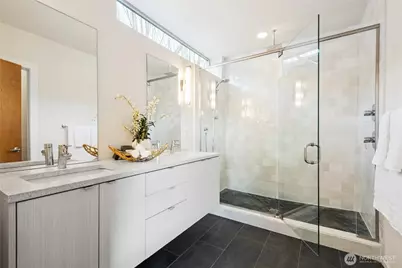 4462 31st Avenue S, Seattle, WA 98108 - Photo 13