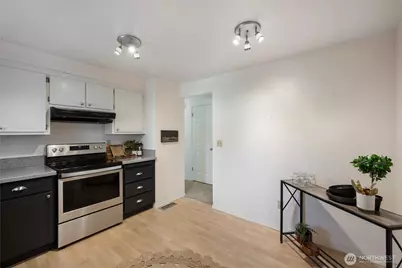 2037 NE Ridgewood Drive, Poulsbo, WA 98370 - Photo 13