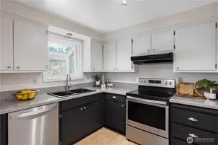 2037 NE Ridgewood Dr, Poulsbo, WA 98370 - Photo 11