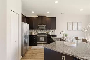 7539 18th St SE, Lake Stevens, WA 98258 - Photo 11