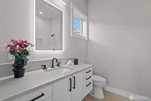 904 N 33rd Pl, Renton, WA 98056 - Photo 17