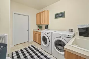 12811 Kapowsin Highlands Dr E, Graham, WA 98338 - Photo 21