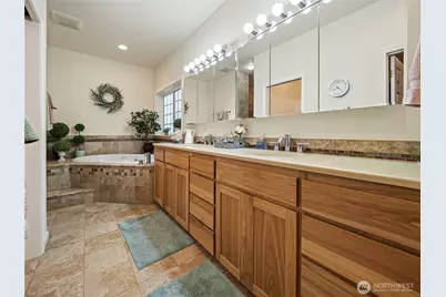 12811 Kapowsin Highlands Drive E, Graham, WA 98338 - Photo 15