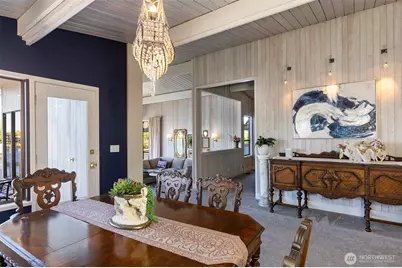 3510 W Commodore Way, Seattle, WA 98199 - Photo 11