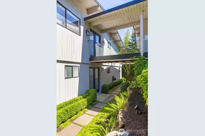 3510 W Commodore Way, Seattle, WA 98199 - Photo 17