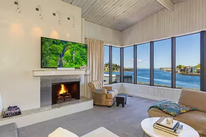 3510 W Commodore Way, Seattle, WA 98199 - Photo 5