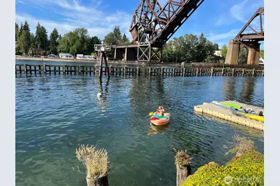 3510 W Commodore Way, Seattle, WA 98199 - Photo 31