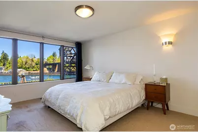 3510 W Commodore Way, Seattle, WA 98199 - Photo 25