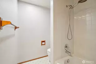 21428 124th Ave SE, Kent, WA 98031 - Photo 23