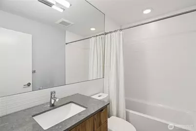 1117 NW 56th Street #D, Seattle, WA 98107 - Photo 23