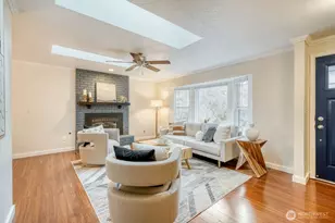 16928 17th Ave SE, Bothell, WA 98012 - Photo 5