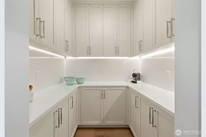 14515 SE 20th Place, Bellevue, WA 98007 - Photo 5