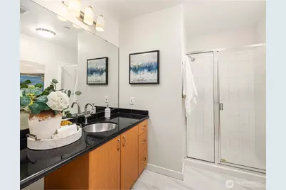 18247 NE 96th Way #104, Redmond, WA 98052 - Photo 7