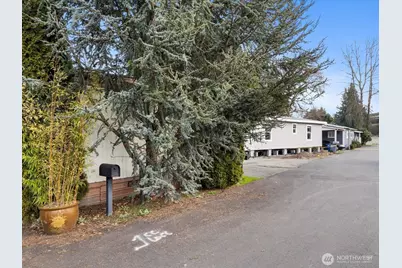 11510 E Riverside Drive #26, Bothell, WA 98011 - Photo 33