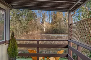 11510 E Riverside Dr, Bothell, WA 98011 - Photo 21