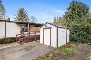 11510 E Riverside Dr, Bothell, WA 98011 - Photo 29