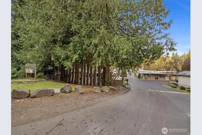 11510 E Riverside Drive #26, Bothell, WA 98011 - Photo 31