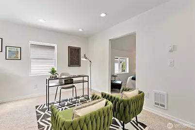 1913 E Spruce Street, Seattle, WA 98122 - Photo 25