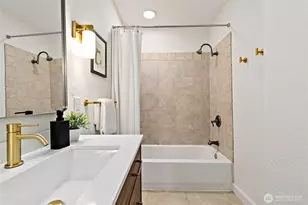 1913 E Spruce St, Seattle, WA 98122 - Photo 21