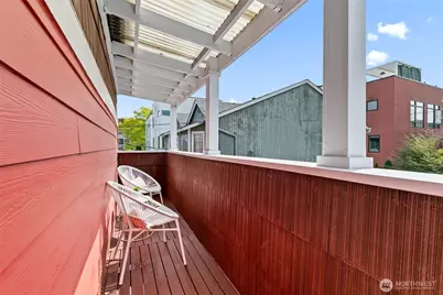 1913 E Spruce Street, Seattle, WA 98122 - Photo 27