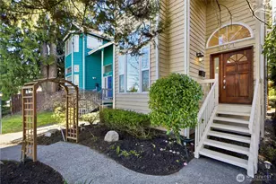 2401 N 65th St, Seattle, WA 98103 - Photo 3