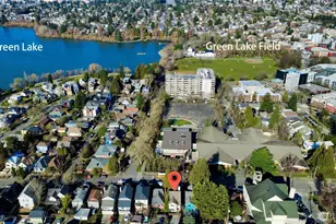 2401 N 65th St, Seattle, WA 98103 - Photo 25