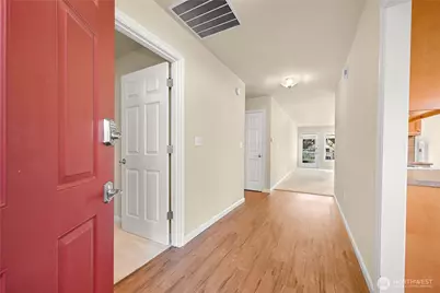 1339 E Village Lane #B, Bellingham, WA 98226 - Photo 5