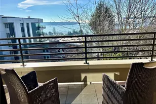 620 W Mercer Pl, Seattle, WA 98119 - Photo 5