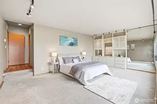 620 W Mercer Pl, Seattle, WA 98119 - Photo 23