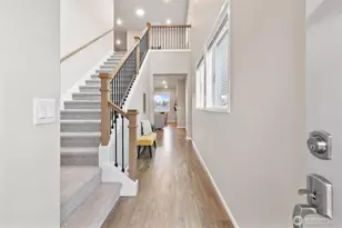 906 121st Ave SE, Lake Stevens, WA 98258 - Photo 3